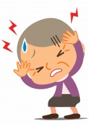 首の痛み、背中の痛みで来院。