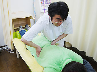 施術の様子